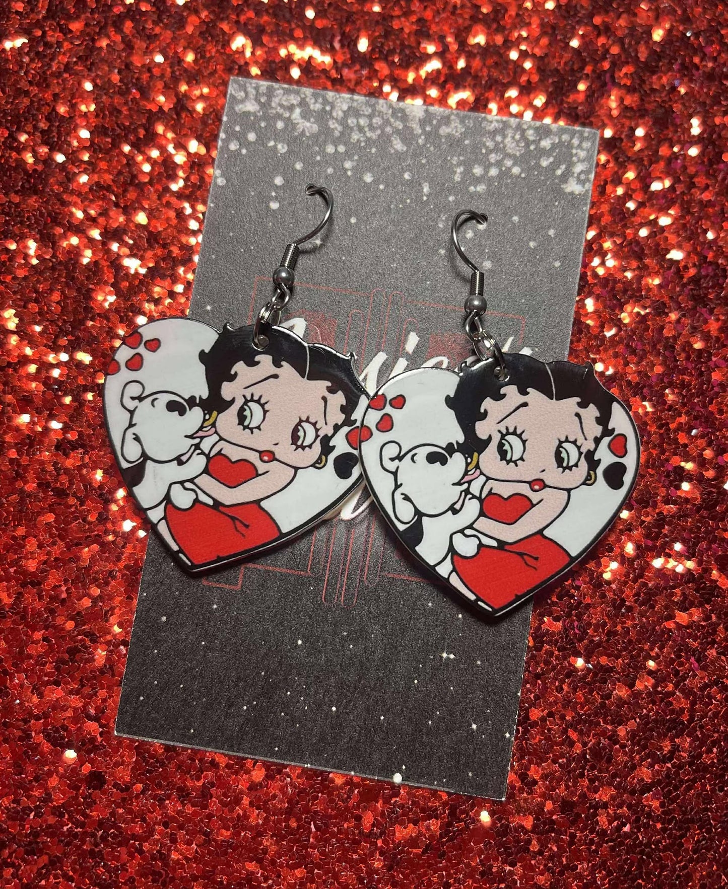 Acrylic Betty heart earrings